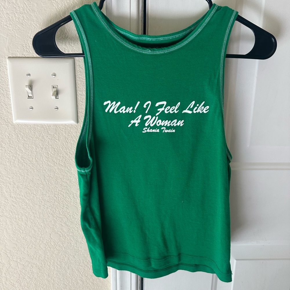 Shania Twain green tank top